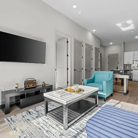 Alto 111 Apartment